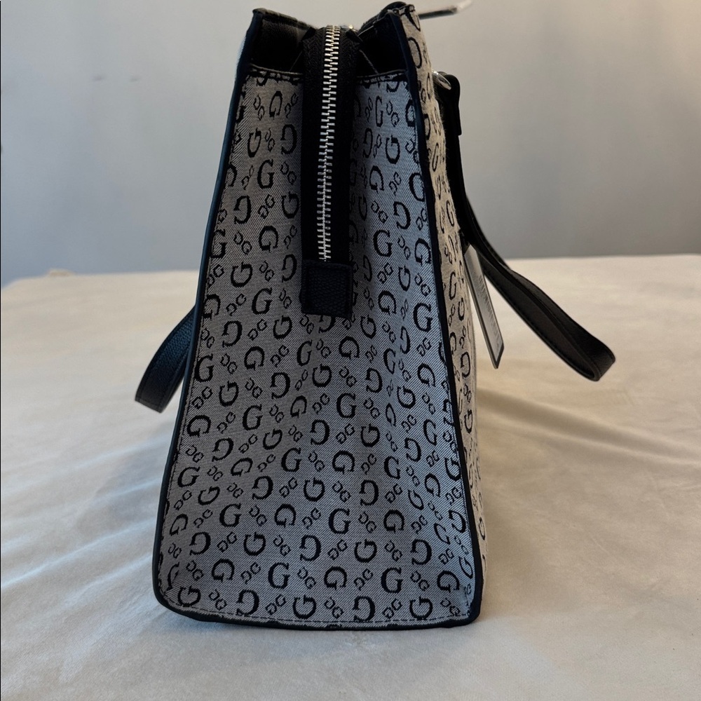 NEW! GUESS Signature Monogram Tote in Black and Gray - Picture 3 of 14